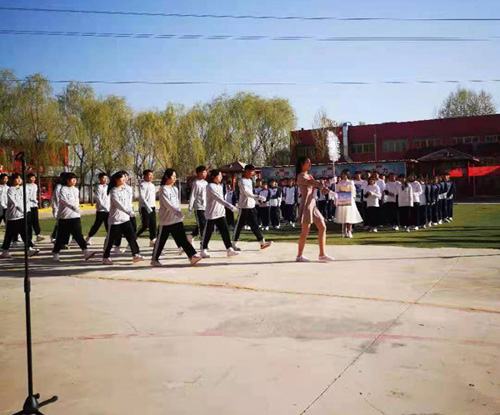 西宁私立高中